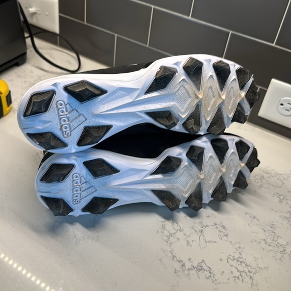 Adidas Icon 8 MD IG9589 Mens Size 11.5 Black White Molded Baseball Cleats - Picture 8 of 9